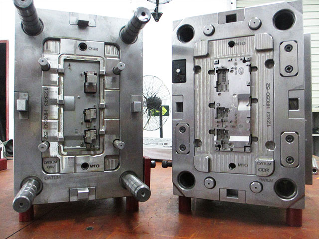 Molde-Piezas de precisión-04